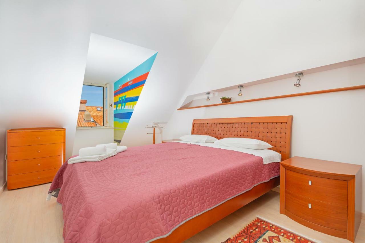 Apartment Bona Palace ดูบรอฟนิก ภายนอก รูปภาพ