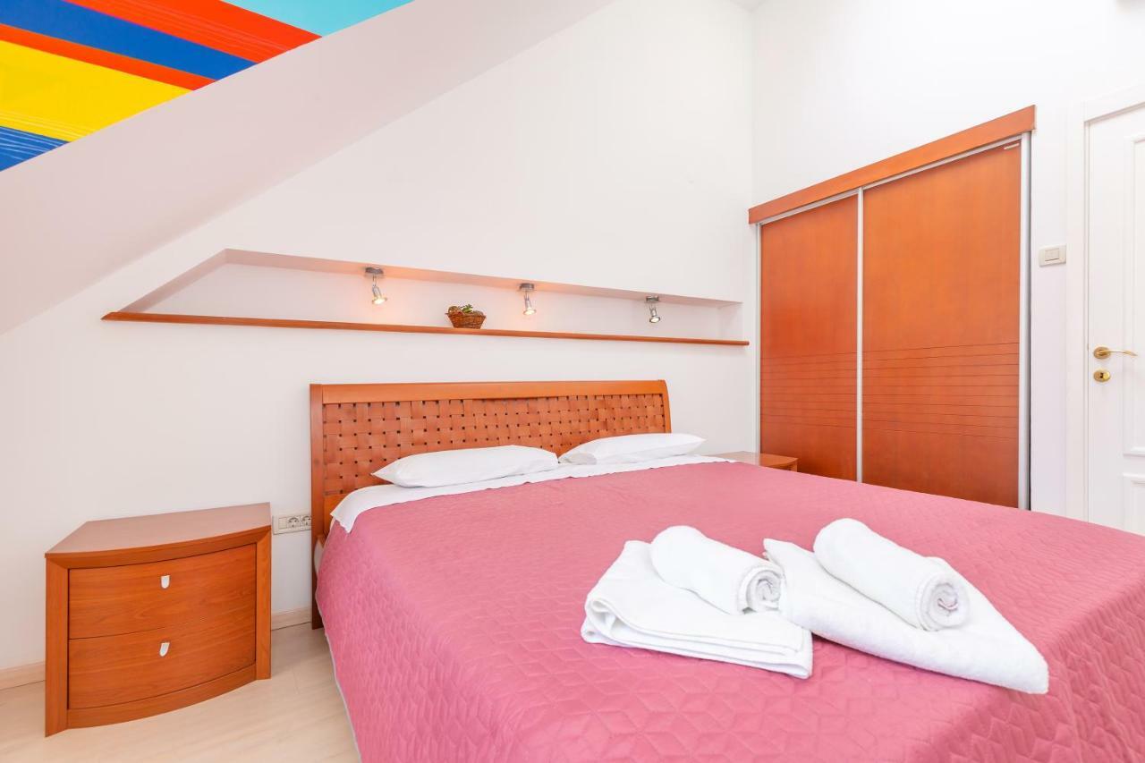 Apartment Bona Palace ดูบรอฟนิก ภายนอก รูปภาพ